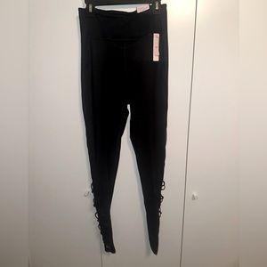Victorias Secret Incredible Essential Legging Size 6 Ultra High Rise